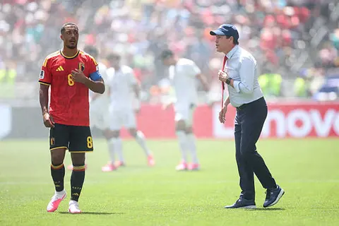قائد بلجيكا: مصر منتخب قوي للغاية.. والتعادل نقطة جيدة لنا